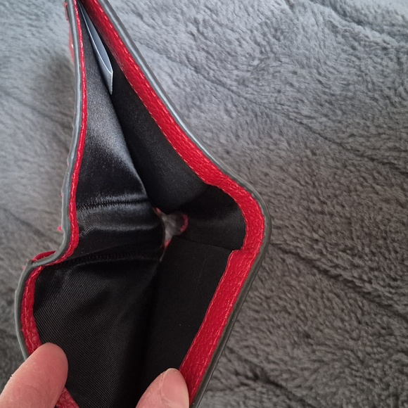 NWOT Leather Small Red Wallet! - Picture 5 of 11